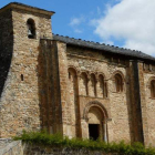 Iglesia de San Miguel de Corullón, en la ruta románica.