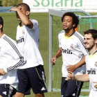 Cristiano Ronaldo, Pepe, Marcelo e Iker Casillas durante la suave sesión de recuperación.
