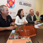 Organizadores y promotores de la primera concentración de pendones del Bierzo. ANA F. BARREDO