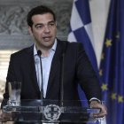Alexis Tsipras, durante la rueda de prensa de ayer.