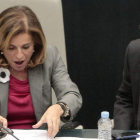 Botella, junto al vicealcalde, el ponferradino Manuel Cobo, se prepara para subir a la tribuna.