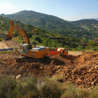 Obras de la nueva bodega de Descendientes de J. Palacios en Corullón (León), diseñada por el reconocido arquitecto Rafael Moneo.