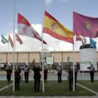 El izado de las banderas fue otro de los momentos de la inauguración
