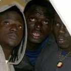 Tres de los inmigrantes que llegaron ayer a las costas españolas