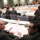 Villanueva y Ariznavarreta, en la comisión de seguimiento del empleo en Madrid.