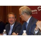 Roberto Escudero y José Ignacio Lagartos y los autores del informe, Carlos Sebastián y Alfonso Noval