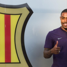 Malcom, en las oficinas del Barça.