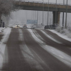 Estado de la carretera en Trobajo del Cerecedo a las nueve de la mañana de ayer. RAMIRO