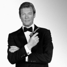 Roger Moore, caracterizado como James Bond en 'Octupussy'.