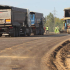 Único punto con trabajo en el acceso sur, frente al almacén de basura, ayer por la tarde.