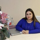 Elena Esteban Ordóñez, en su despacho de psicología de la avenida Padre Isla en León.