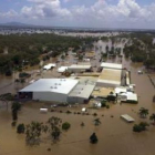 Imagen aérea obtenida de una zona inundada en Rockhampton, en el estado de Queensland.