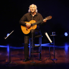 Amancio Prada, durante un concierto en el Auditorio de León. FERNANDO OTERO