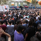 Concentración ante la sede del Partido Popular de Cataluña.