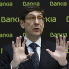 El presidente de Bankia, José Ignacio Goirigolzarri, durante la rueda de prensa. AMILIO NARANJO