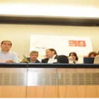 Pellitero, Fernández y Alonso, detrás, Belén Fernández