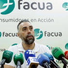 El secretario general de Facua-Consumidores en Acción, Rubén Sánchez. EFE