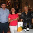 La iglesia del Monasterio de Santa María de Carracedo acogió ayer el acto de presentación de la ofrenda del primer mosto del año.