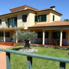 La fachada del chalé en el que fue retenido el empresario Antonio G.R. y su esposa.