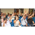 Los actuales consejeros comarcales, durante una votación plenaria en una sesión celebrada en la sede de la Diputación.