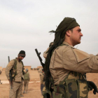 Un rebelde sirio al norte de Raqqa.