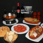 Confortable, con cada mínimo detalle cuidado al máximo, el Restaurante Pan Dorado —en la calle Julio del Campo 6— alberga numerosos espacios para que la velada resulte siempre agradable. Los interesados en realizar reserva propia pueden llamar