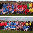 Los equipos infantiles, foto superior, y cadetes que intervinieron en este primer encuentro.