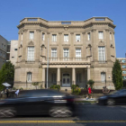 Vista del edificio que alberga la Sección de Intereses de Cuba, y que fue la primera embajada cubana en Estados Unidos en 1961, en Washington.