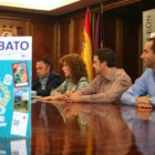 Llamazares, Rodríguez Picallo, Alonso y Palenzuela en la presentación de los actos del aniversario.