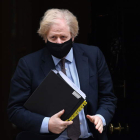 Boris Johnson sale ayer del Parlamento británico. ANDY RAIN