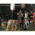 Un momento del tradicional torneo celebrado en el 2013 dentro de las Jornadas Medievales de Mansilla de las Mulas.