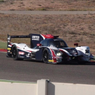 Alonso probando el Ligier JS P217 en el circuito de Aragón.