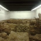 Vista de la nueva cripta: el techo de la misma corresponde al suelo de la histórica casona.