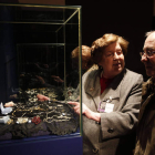 Olga Cavero, patrona de la fundación, junto al etnógrafo José Luis Puerto.