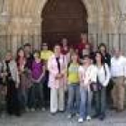 Una representación de los alumnos franceses, italianos y finlandeses, durante su visita a Carrizo