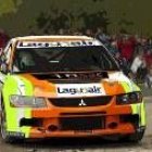 El coche del piloto leonés Abel Salegui recorre un tramo de un rally