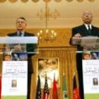 Bennaissa y Colin Powell, ayer, en Rabat