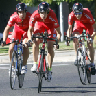 La prueba masculina por equipos destacó por la tremenda igualdad.