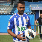 Hélder Rosario se enfundó ayer por primera vez la camiseta de la Deportiva.