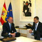 El presidente de Renault España, Jean Pierre Laurent, con Zapatero