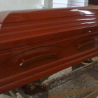 Un ataúd.