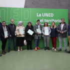 Autoridades municipales y académicas, en la Uned con los pedáneos de la Tebaida. ANA F. BARREDO