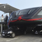Una imagen del prototipo del autobús elevado.
