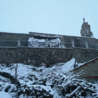 El desprendimiento afectó a la parte trasera del templo. DL