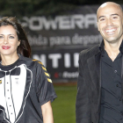Beatriz Jarrín y Álvaro Valdés, en la presentación del frac en Madrid.