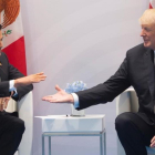 El presidente de México, Enrique Peña Nieto, y el de EEUU, Donald Trump, durante la reunión bilateral que han mantenido en el G20 de Hamburgo.