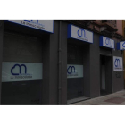 El Centro Médico La Inmaculada está ubicado en la calle Ramiro Valbuena número 11.