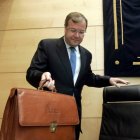 El consejero de Fomento y Medio Ambiente, ayer antes de explicar sus presupuestos.