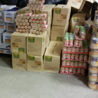 Los lotes de alimentos y el reparto fue obra de los voluntarios. DL