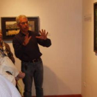 Severino Carbajo presenta su obra en una visita guiada para los huertos municipales.